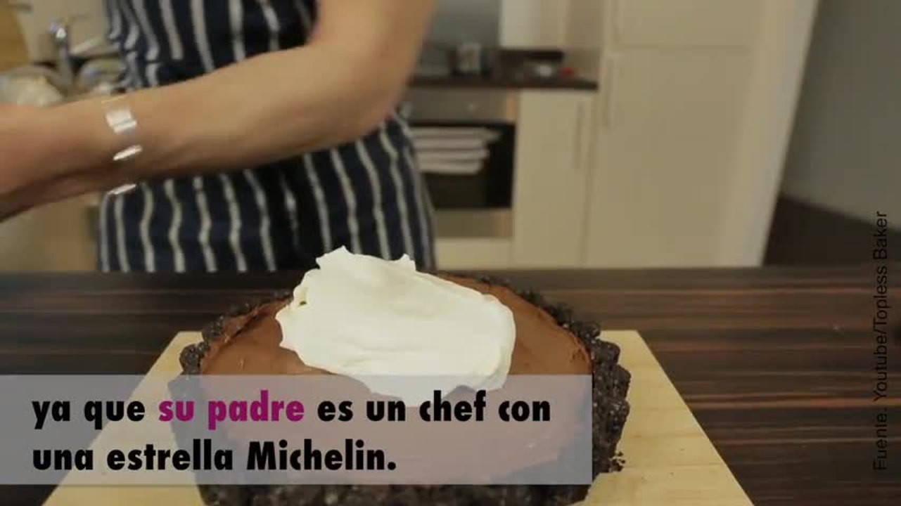 El repostero sin camisa, un youtuber muy solicitado