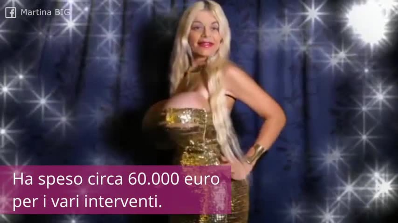 La modella con il seno più grande del mondo ora è diventata nera!