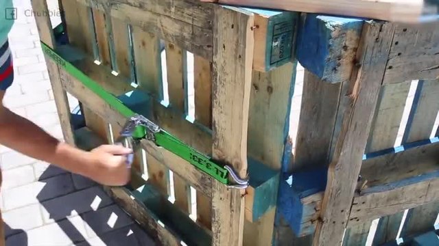 Come costruirsi facilmente una piscina in giardino