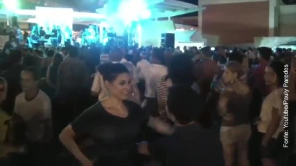 14 anni ed è già un salsero DOC!