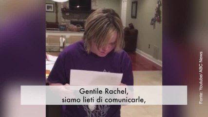 Download Video: Una bellissima notizia per questa ragazza affetta da sindrome di Down