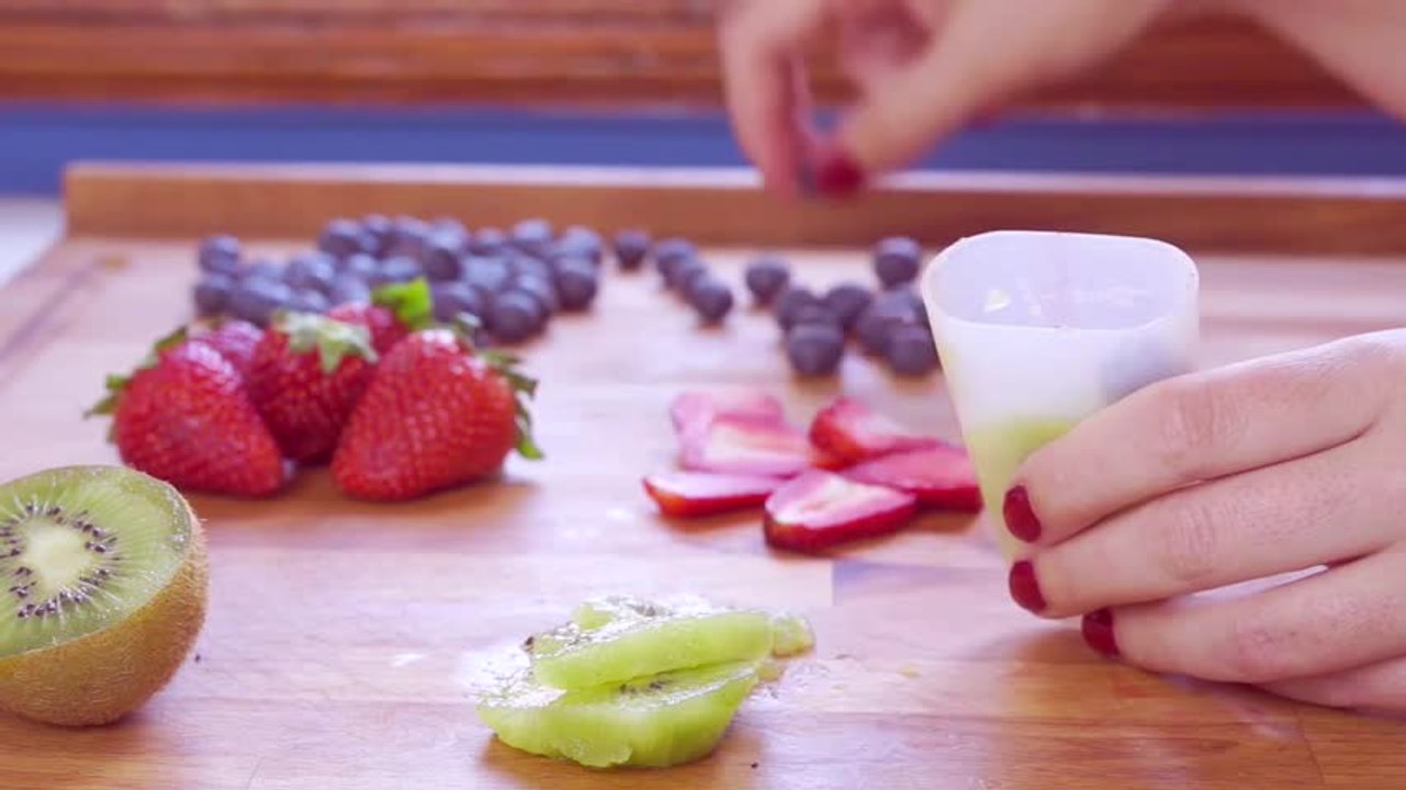 Ghiaccioli con frutta fresca: sani e leggeri da tenere sempre pronti per la merenda!