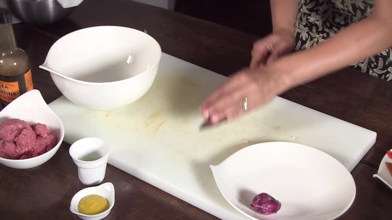 Polpette di tartare di carne con peperoni