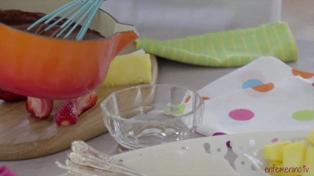Fondue de chocolate y frutas: una combinación irresistible