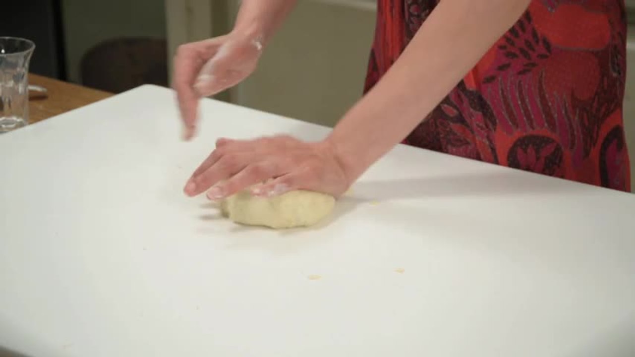 Come fare i grissini: la ricetta per preparali...