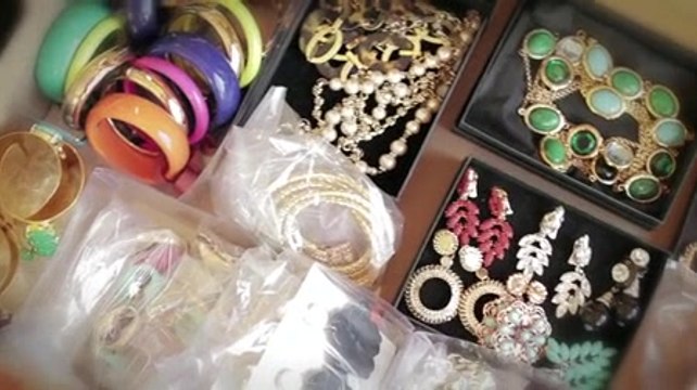 Il video del backstage della collezione per l'estate di Luisa Spagnoli