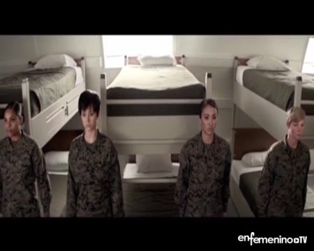 katy perry polemica-katy perry soldado-katy perry part of me