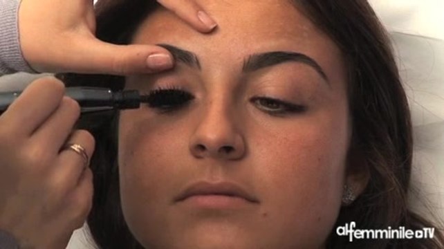 I consigli per applicare il mascara nel modo corretto