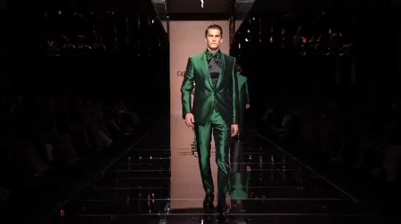 La sfilata di Carlo Pignatelli e le interviste nel backstage