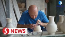 Turkish ceramics artist's fruitful life in changing porcelain capital