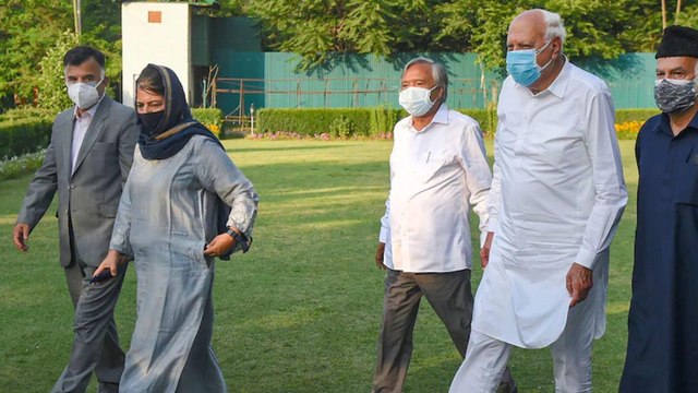 Which issues will be discussed in PM Modi's meeting on J&K?