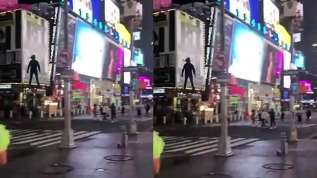 Filmler gerçek oldu! Sokakta uçan adamı görenler gözlerine inanamadı...