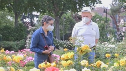 El Gobierno aprueba la norma que flexibiliza el uso de las mascarillas en exteriores