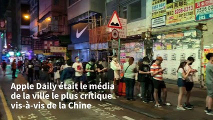 Les Hongkongais s'arrachent la dernière édition du journal Apple Daily