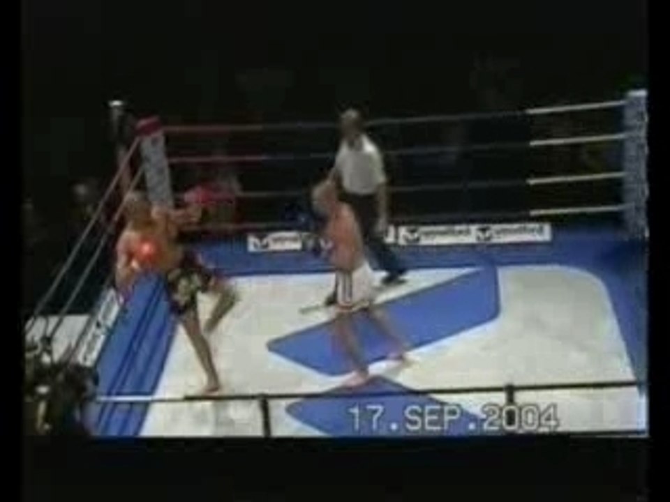 DOGEATDOG MIXED MARTIAL ARTS MARCO SANTI