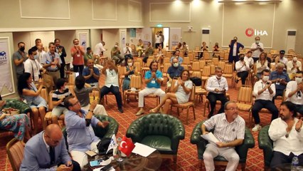 Başkan olunca gözyaşlarını tutamadı