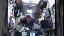 Se buscan seis astronautas