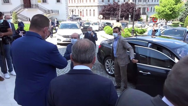 Tarım ve Orman Bakan Yardımcısı Fatih Metin: “Yangınlar üç kat artmasına rağmen hasarı eskiye göre çok düştü”