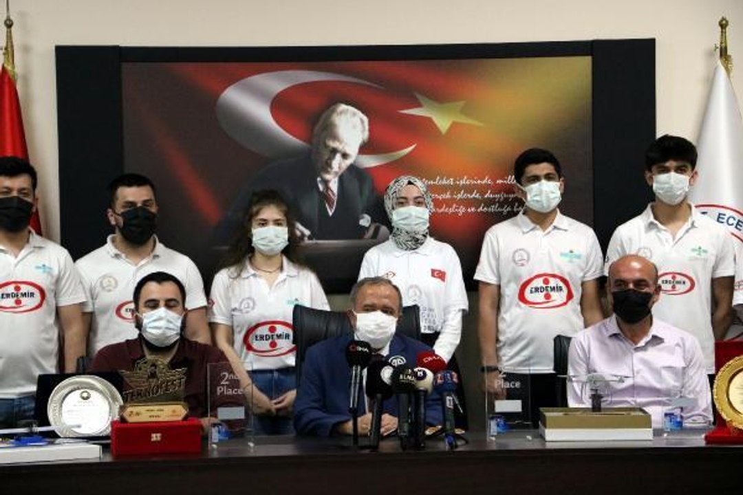 NASA'NIN DESTEKLEDİĞİ UYDU YARIŞMASINDA DÜNYA 4'ÜNCÜSÜ OLDULAR