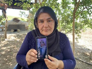 Son dakika haberi... KUMALIĞI KABUL ETMEYİNCE ÖLDÜRÜLEN EMİNE'NİN ANNESİ: YAŞAMAK İSTİYORDU