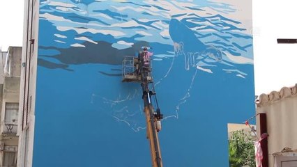 "Turizmin başkenti" Antalya'da duvarlar "mural art" ile renkleniyor