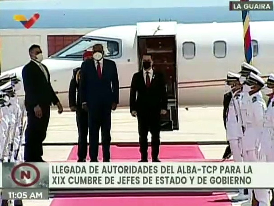 Cumbre ALBA-TCP | Arriba al país el Primer Ministro de la Mancomunidad de Dominica Roosevelt Skerrit