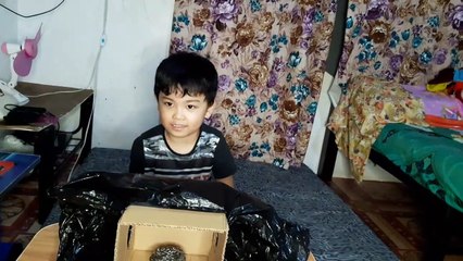 What's in the box challenge?!  (part 1)