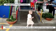 Napoli, la piccola Raffaella guarisce dal cancro: il ballo di gioia mentre lascia l'ospedale