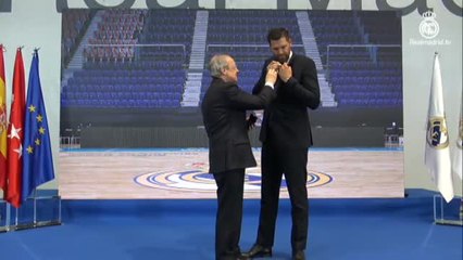 Se retira Felipe Reyes