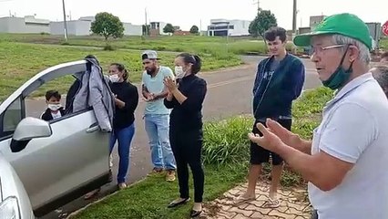 Agnaldo da empresa ArtNeon vence a Covid e deixa hospital após vários dias internado