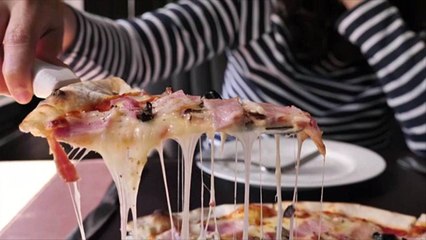 This App Will Pay You in Pizza to Eat Pizza