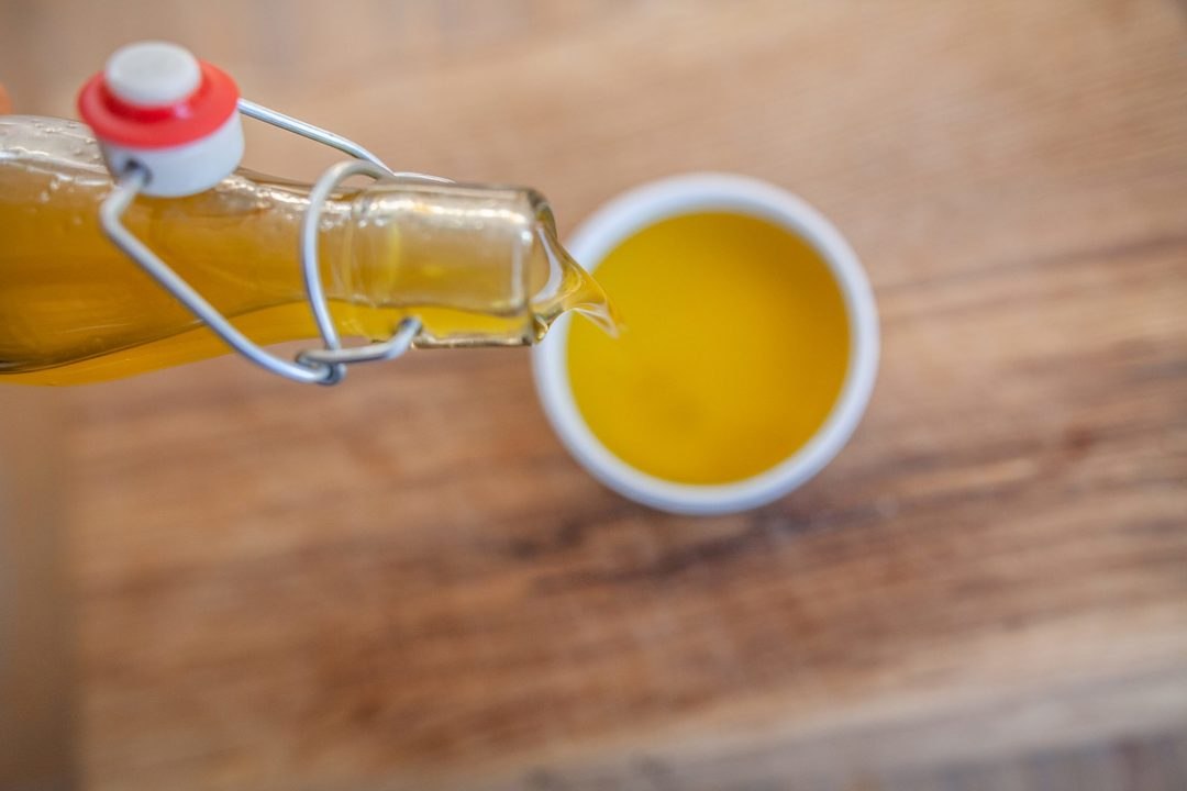 Next Time You Open a New Bottle of Olive Oil, Grab Your Microfiber Towel First