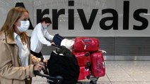 Covid: İngiltere, Türkiye'yi 10 gün otel karantinası uygulanan 'kırmızı liste'den yine çıkarmadı