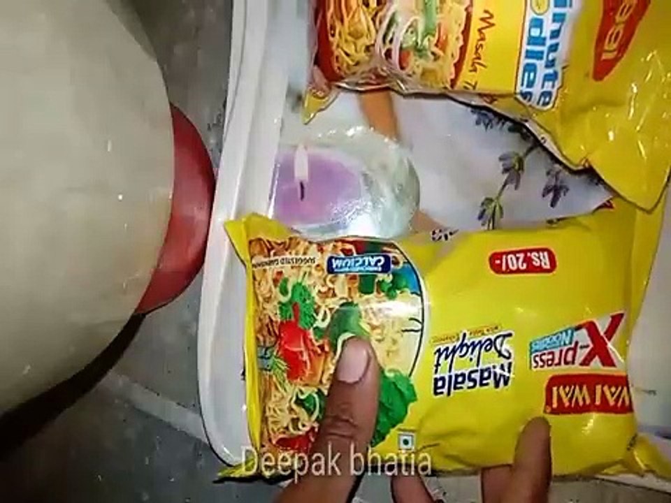 Maggi vs Wai wai xpress noodles