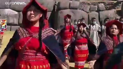 El Inti Raymi rememora el esplendor del Imperio inca en un Perú dividido