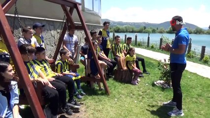 Minik futbolcular milli takım yolunda