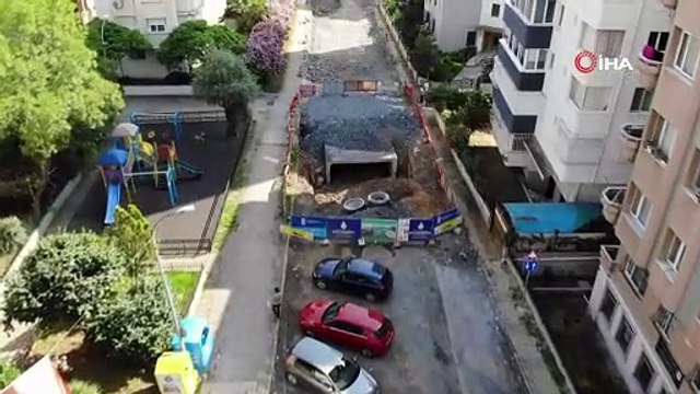 Maltepe’de kanalizasyon çalışması durdu, kazı alanı müsilaj doldu