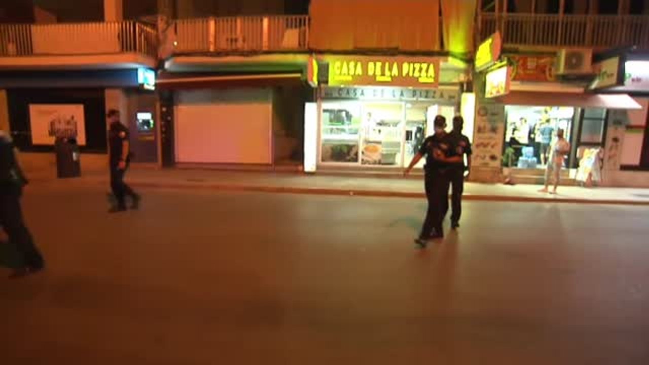 Sanidad recomienda suspender los viajes de fin de curso tras el brote masivo de Mallorca