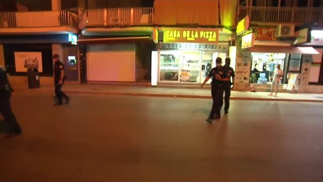 Sanidad recomienda suspender los viajes de fin de curso tras el brote masivo de Mallorca