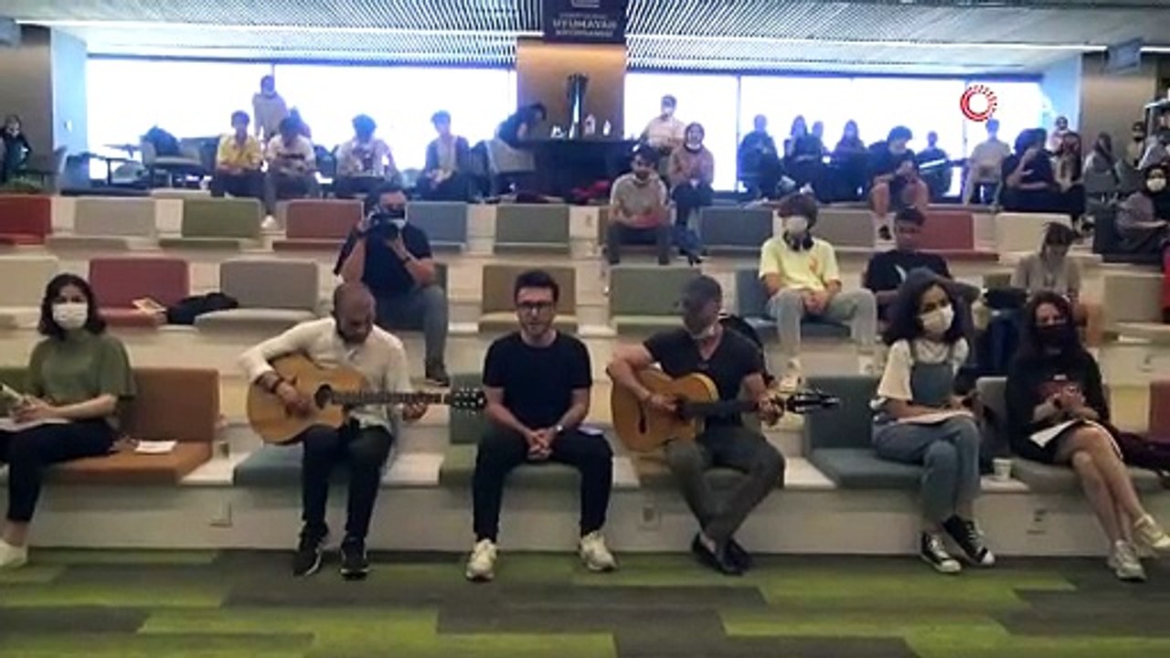 Yıldırım Belediyesi'nden sınava girecek öğrencilere sürpriz konser