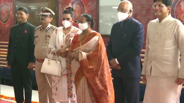 Ram Nath Kovind boards special train to visit Kanpur