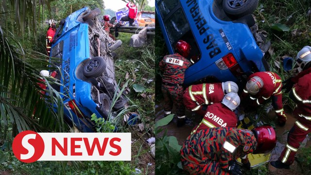 One dead, six hurt after factory van skids into ditch