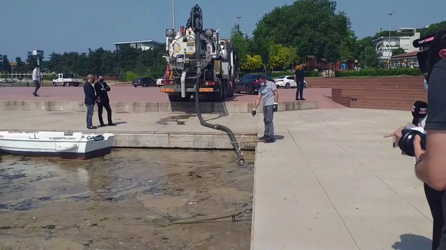İSTANBUL - Müsilaj temizleme çalışmaları devam ediyor (1)