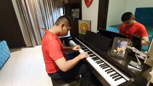 Piano Cover (Shawn Mendes-Monster ft.Justin Bieber) played by Ady