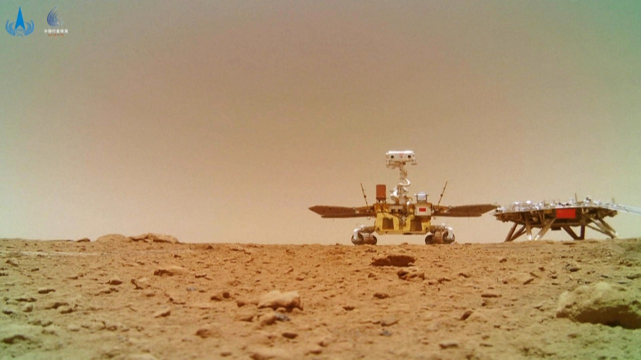 Chinesischer Rover Zhurong erkundet Mars