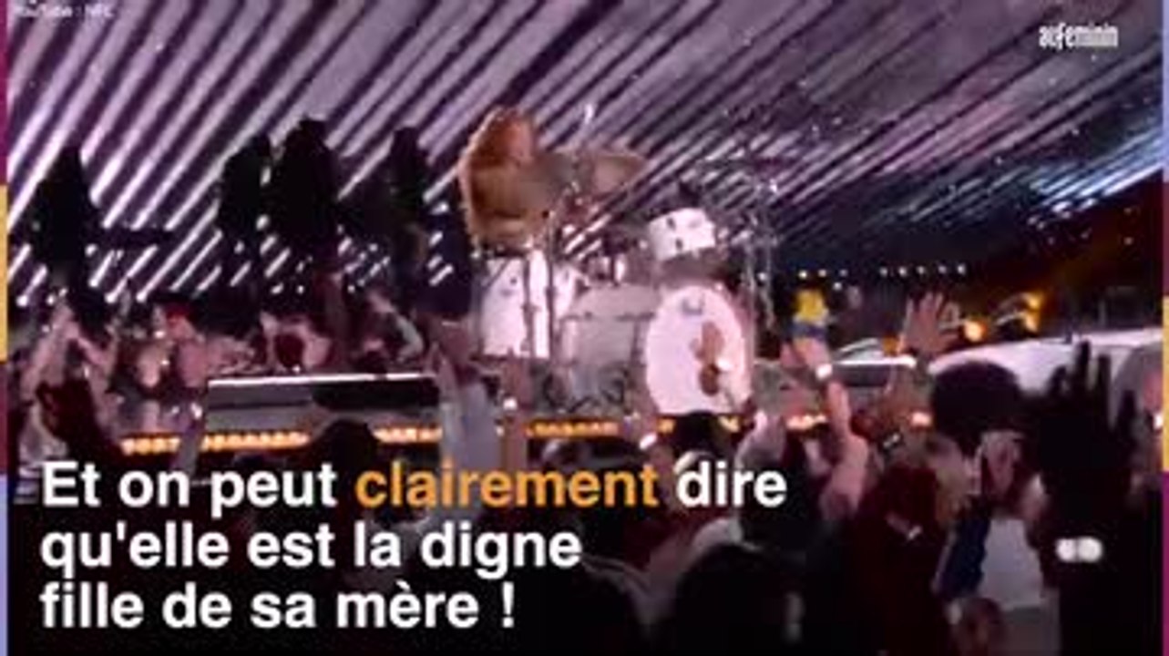 Jennifer Lopez et sa fille Emme fières de leurs racines au Super Bowl