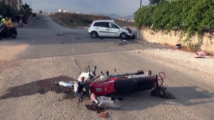 ANTALYA - Otomobille motosiklet çarpıştı: 1 ölü