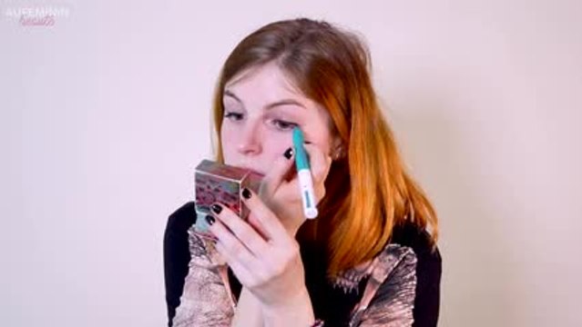 CRASH TEST - LE STYLO 4 COULEURS DE CLARINS