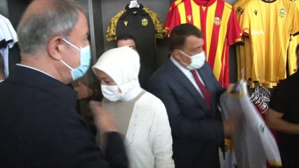 Bakan Akar'a Malatya’da sevgi seli