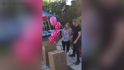 Ce couple dévoile l'arrivée de jumeaux